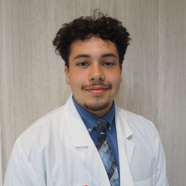 Photo of Alejandro Munoz